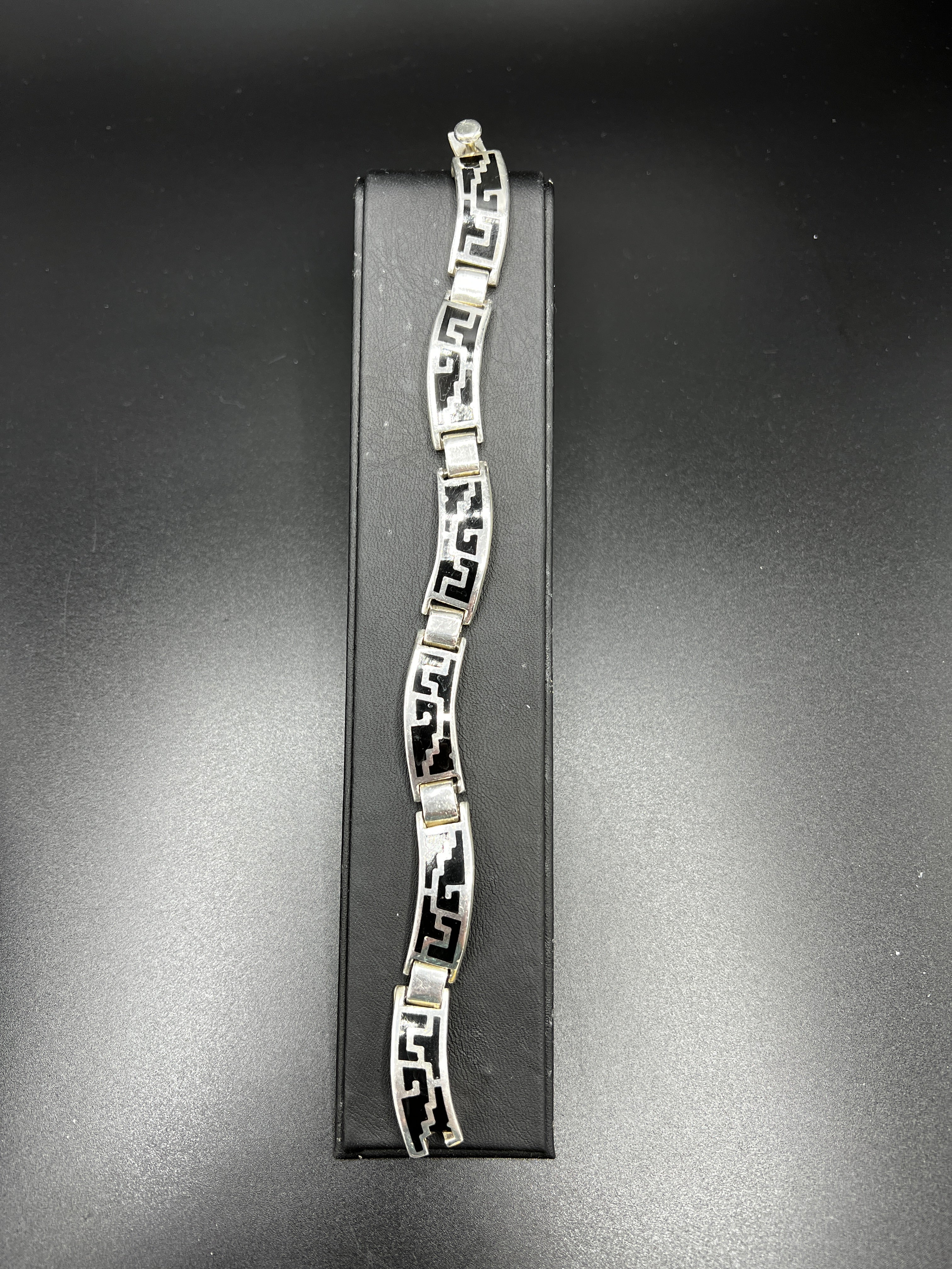 Mexico Taxco Sterling Silver & Inlaid Onyx Link Bracelet | TC-267