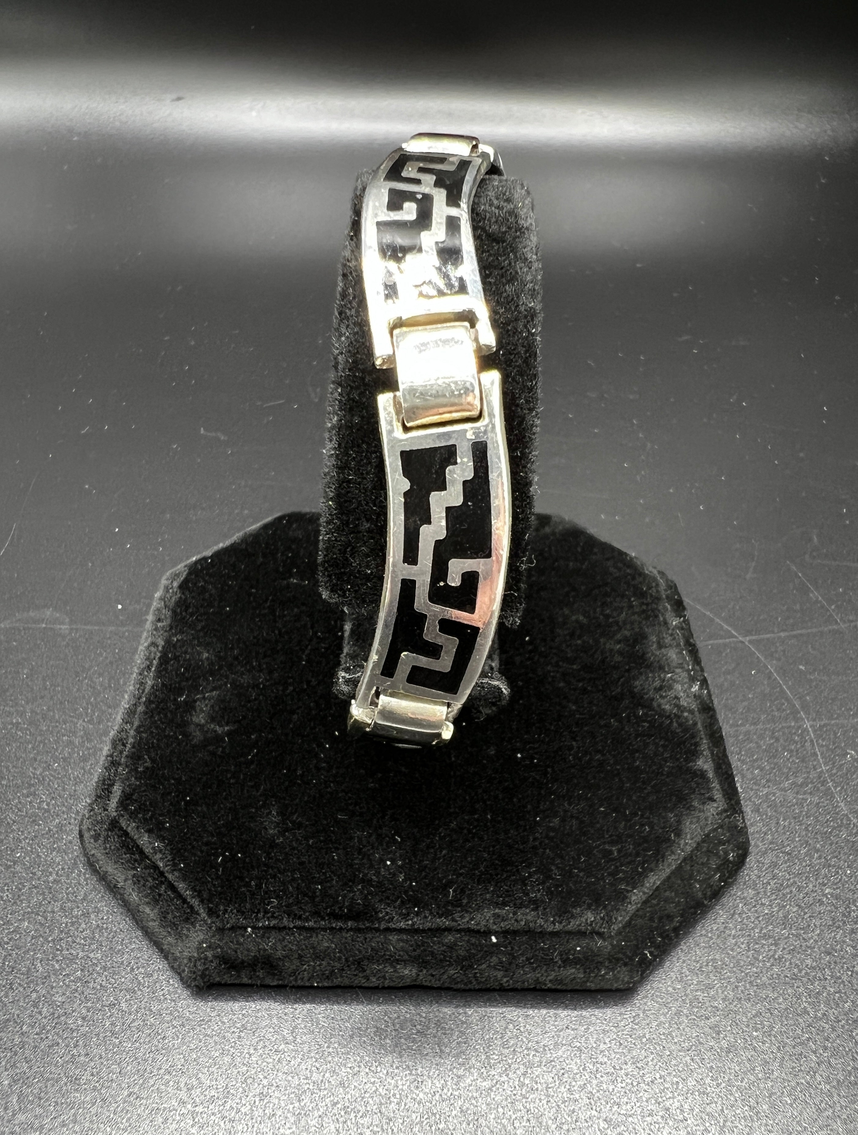 Mexico Taxco Sterling Silver & Inlaid Onyx Link Bracelet | TC-267