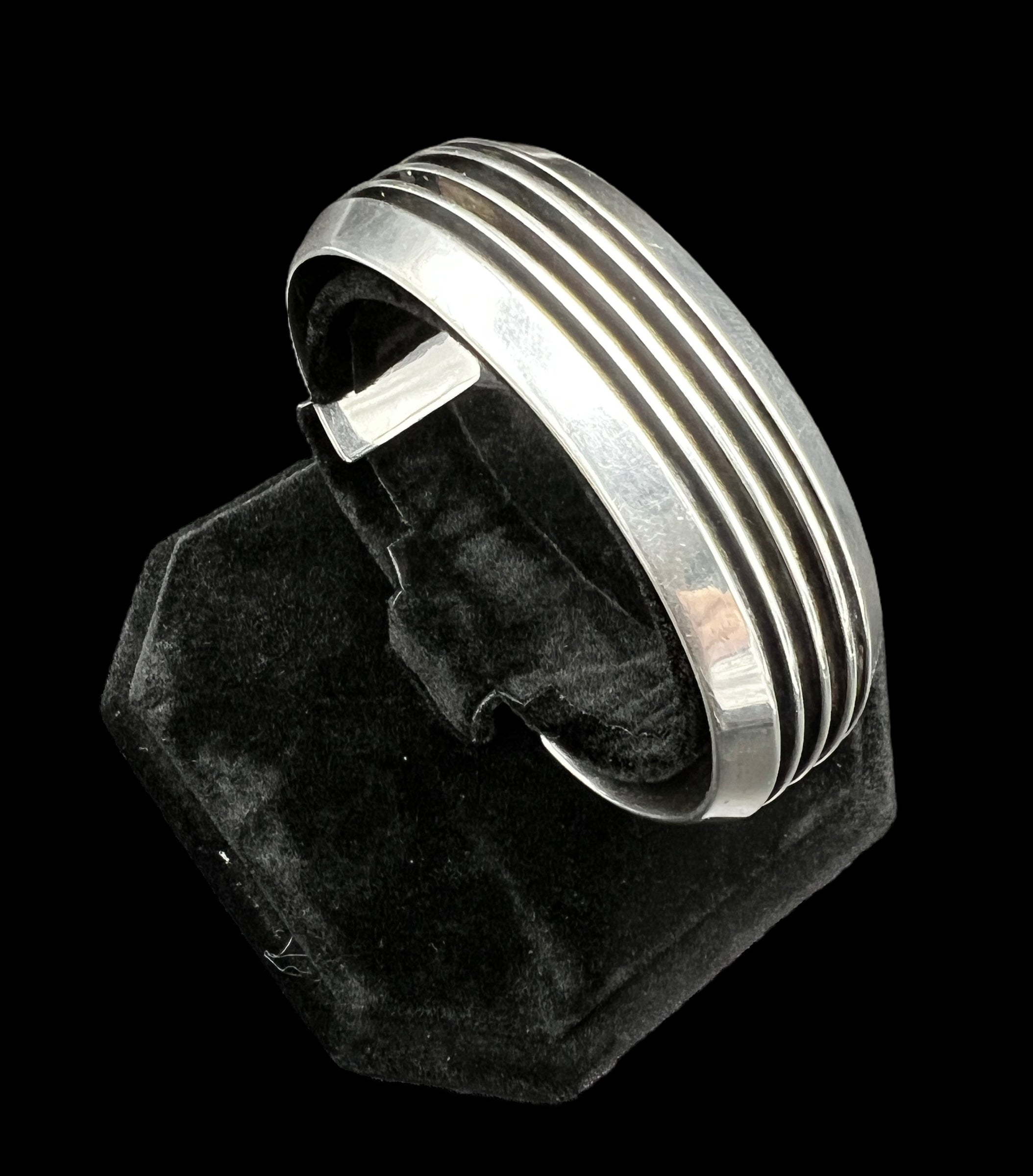 Sterling Silver Cuff | Johnson Yazzie