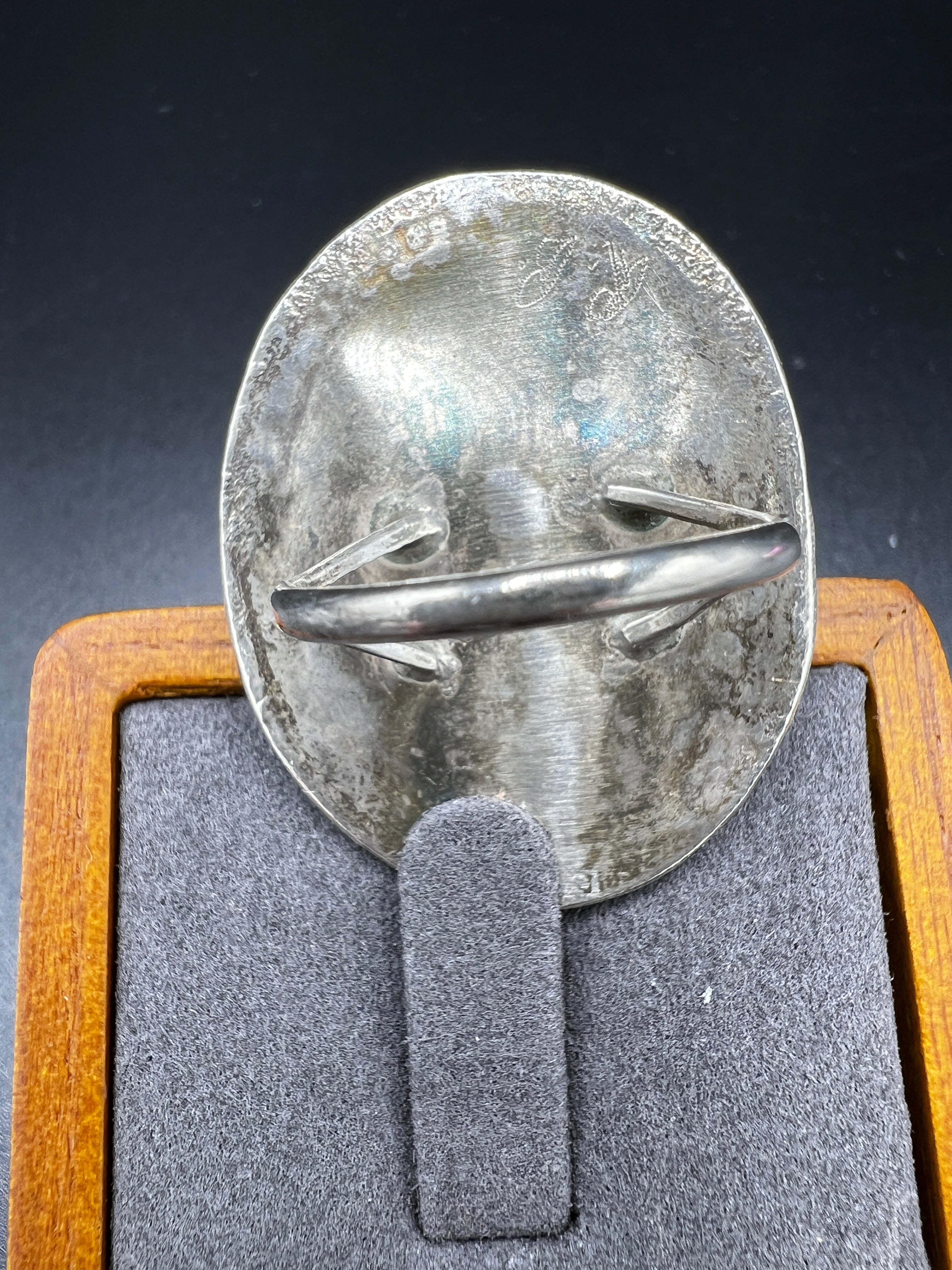 Vintage Inlaid Mother of Pearl & Sterling Silver Zuni Blue Bird Ring